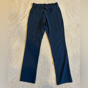 Lululemon on the fly pant